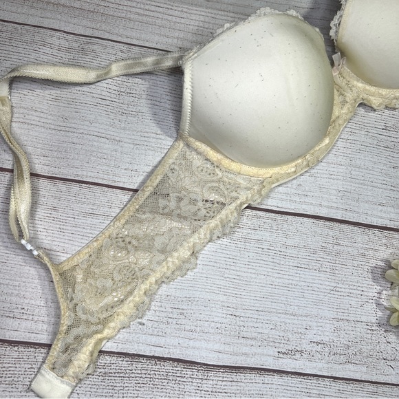 Victoria Secret Dream Angels Lined Demi Bra - Picture 6 of 16